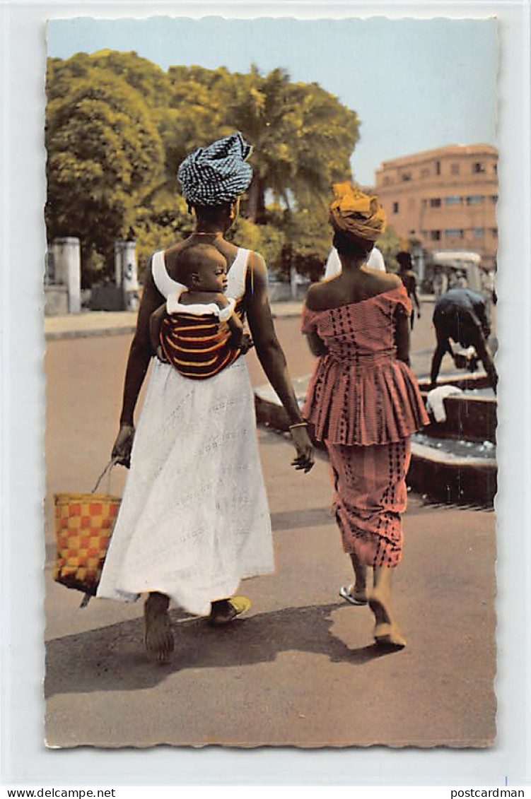 Guinée - CONAKRY - Départ Pour Le Marché - Ed. C.O.G.E.X. 2705 - Guinée