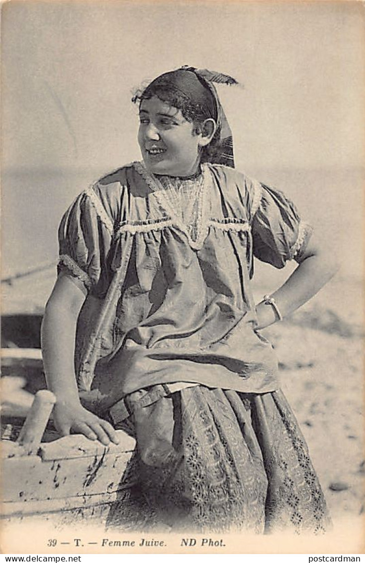 JUDAICA - Tunisie - Femme Juive - - Tunisia - A Jewish Woman - Ed. Neurdein ND Phot. 39T - Jodendom