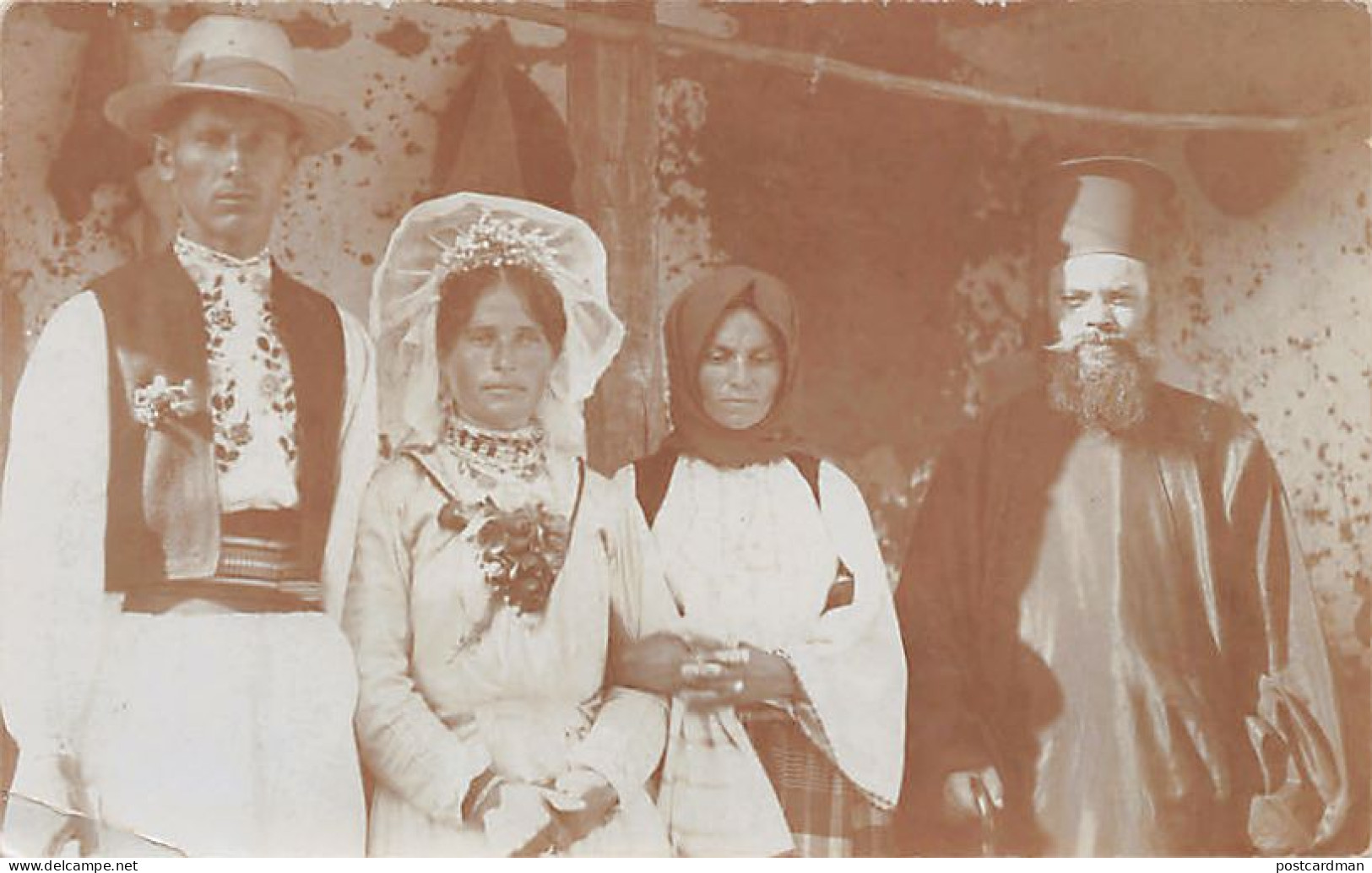 Macedonia - The Newlyweds With The Orhodox Priest - REAL PHOTO - Nordmazedonien