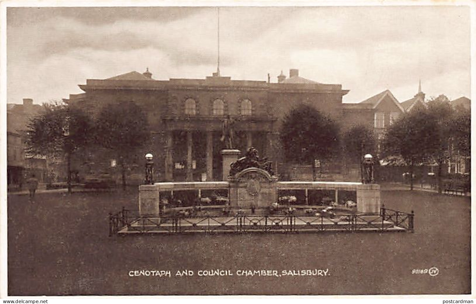 England - Wilts - SALISBURY Cenopath And Council Chamber - Salisbury