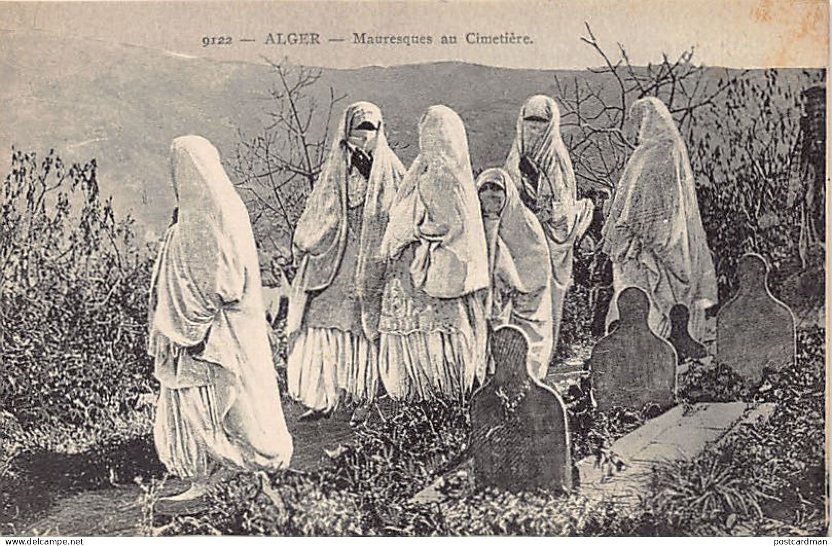 Algérie - ALGER - Mauresques Au Cimetière - Ed. A.D.I.A. 9122 - Alger