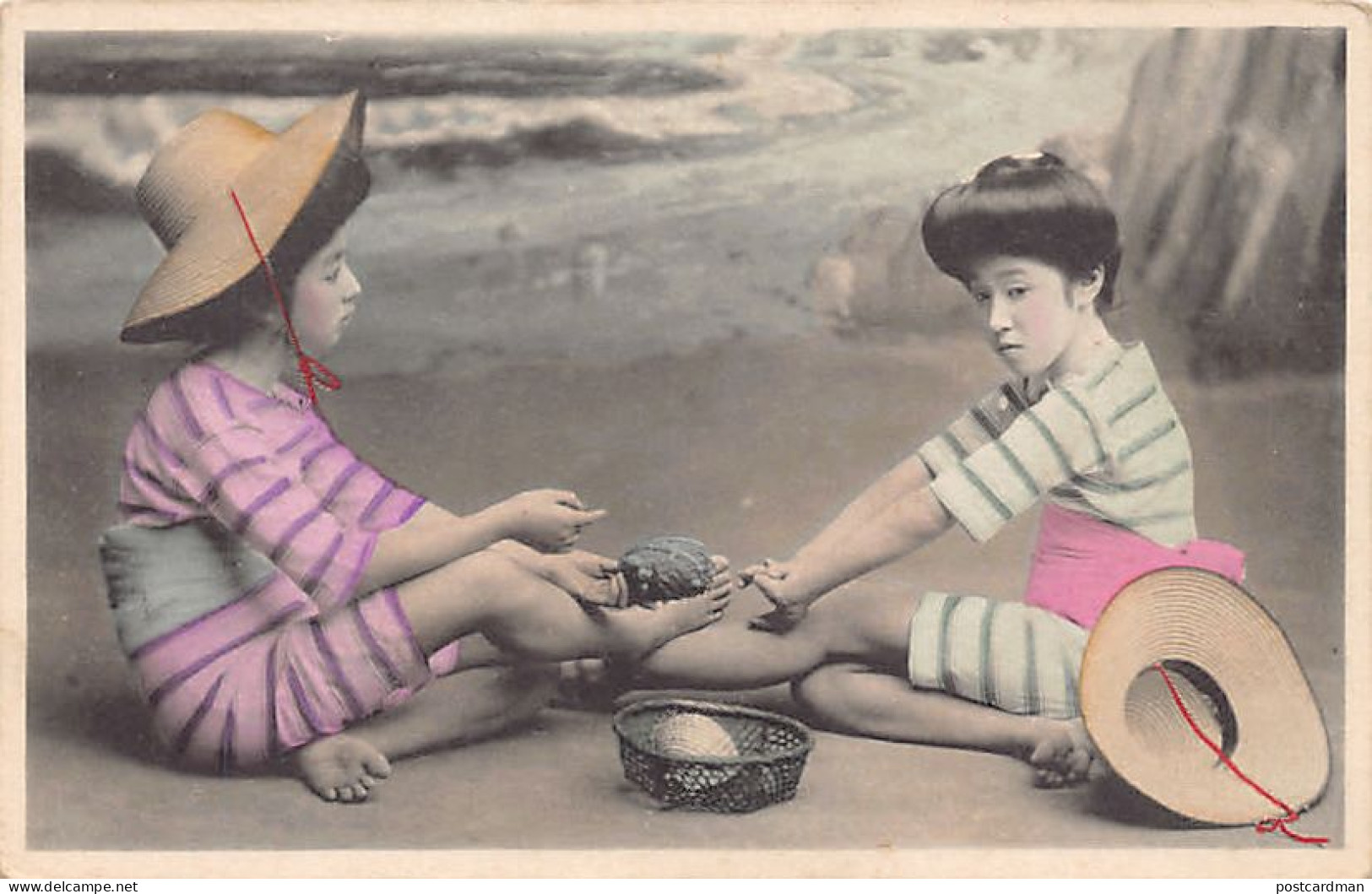 Japan - Geish Girls In Bathing Suits - Autres & Non Classés