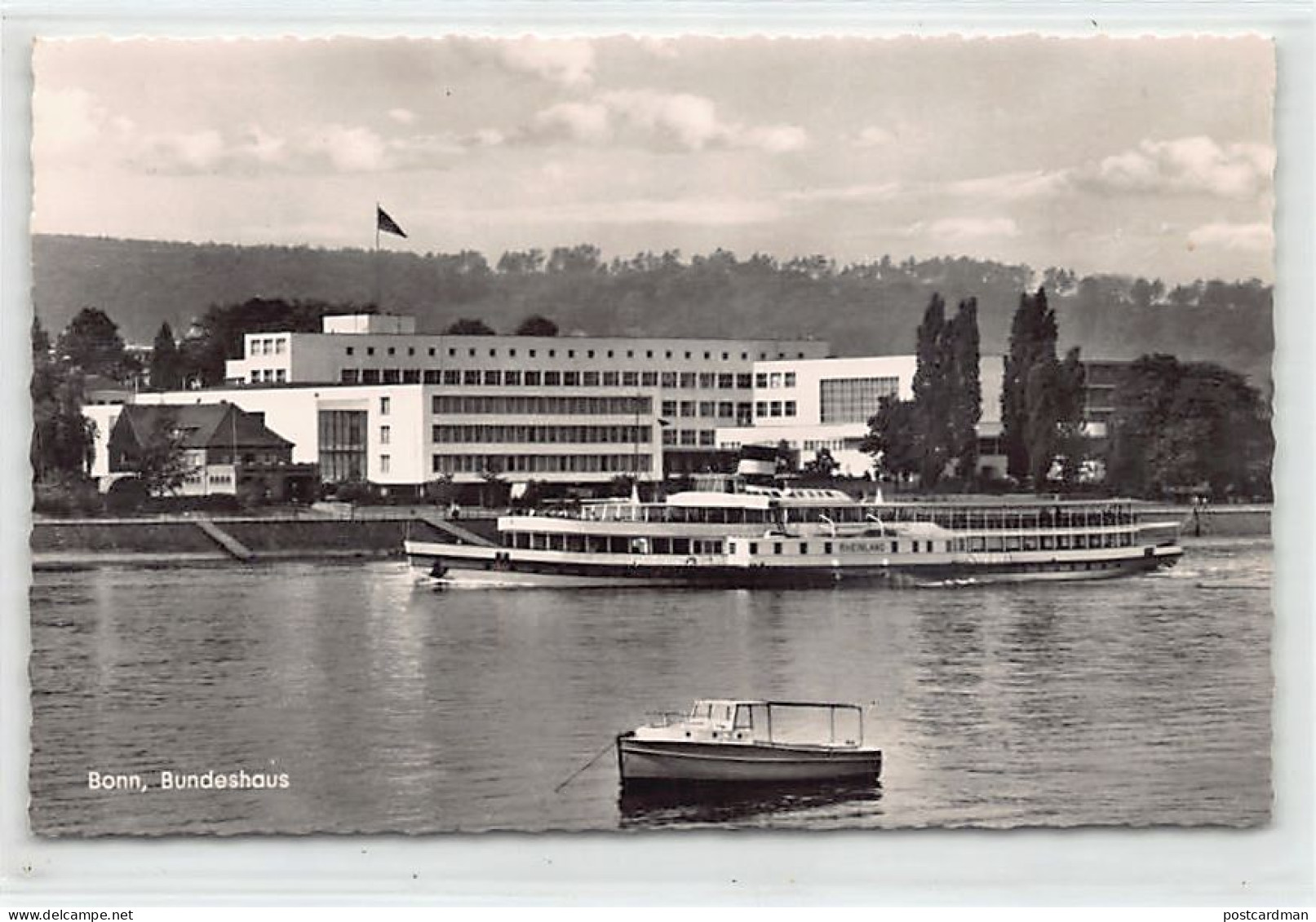 Deutschland - Bonn (NW ) Bundeshaus - Dampfer Rheinland - Bonn