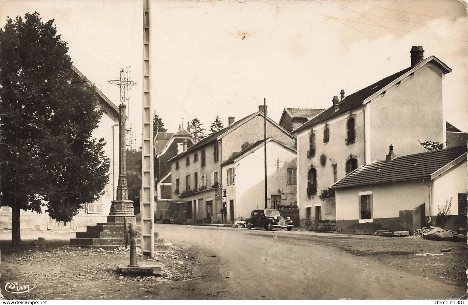 Villy En Auxois La Place - Sonstige & Ohne Zuordnung