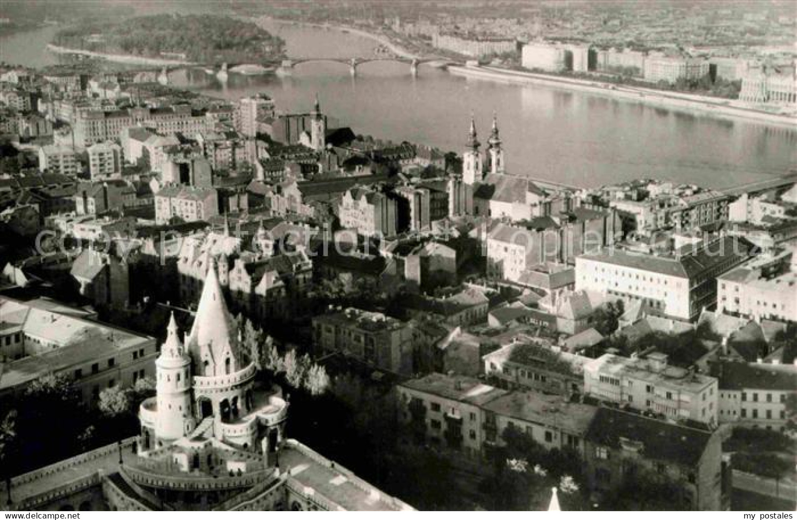 72692338 Budapest Kilatas Matthiaskirche Budapest - Ungarn