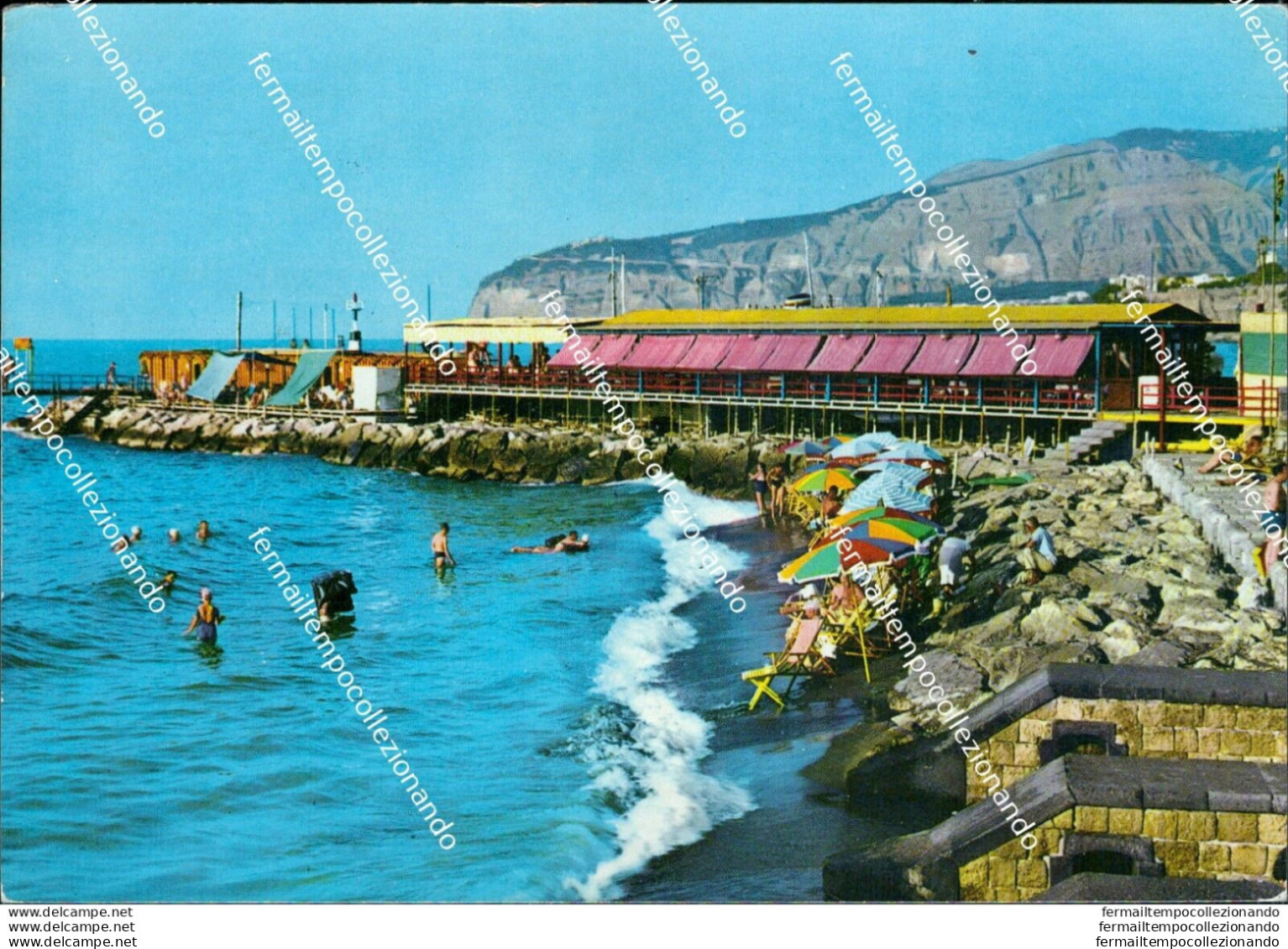 Br494 Cartolina Sorrento La Scogliera Bagni E Bar Provincia Di Napoli Campania - Napoli (Napels)