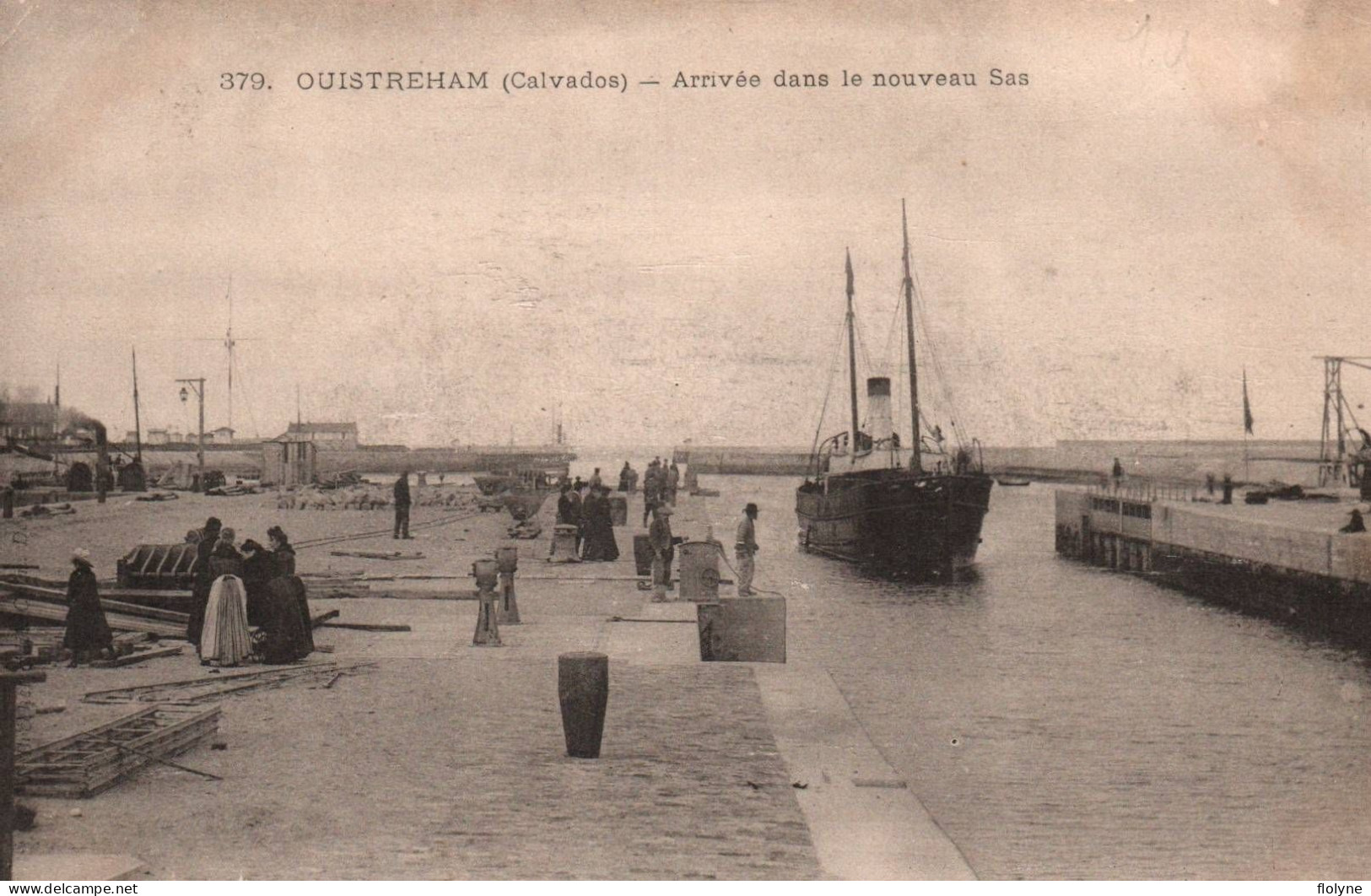 Ouistreham - Arrivée Dans Le Nouveau Sas - Bateau - Ouistreham