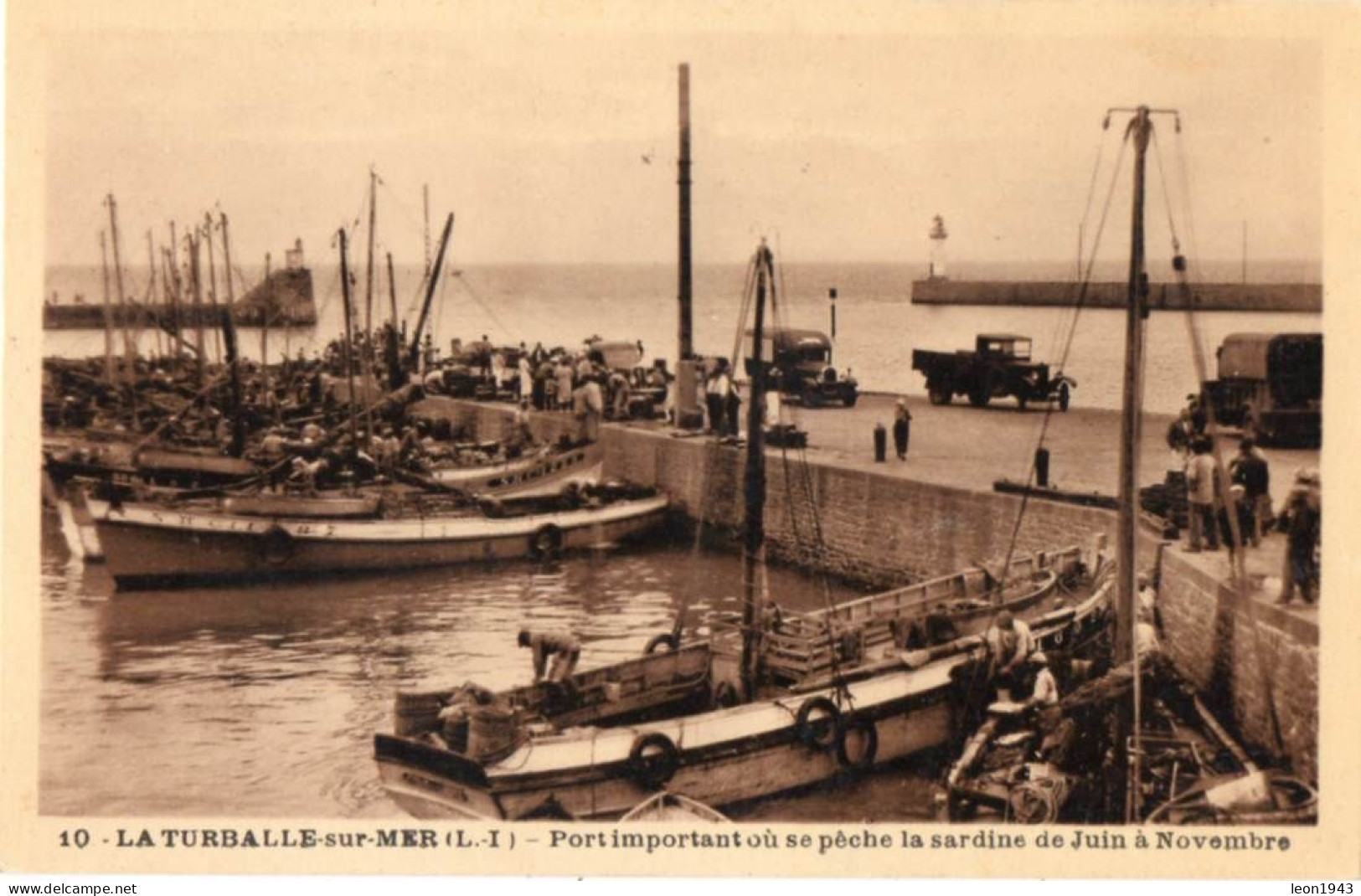 33091-LE-44-LA TURBALLE-sur-MER-Port Important Où Se Pêche La Sardine De Juin à Novembre----------animée-camions-bateaux - La Turballe