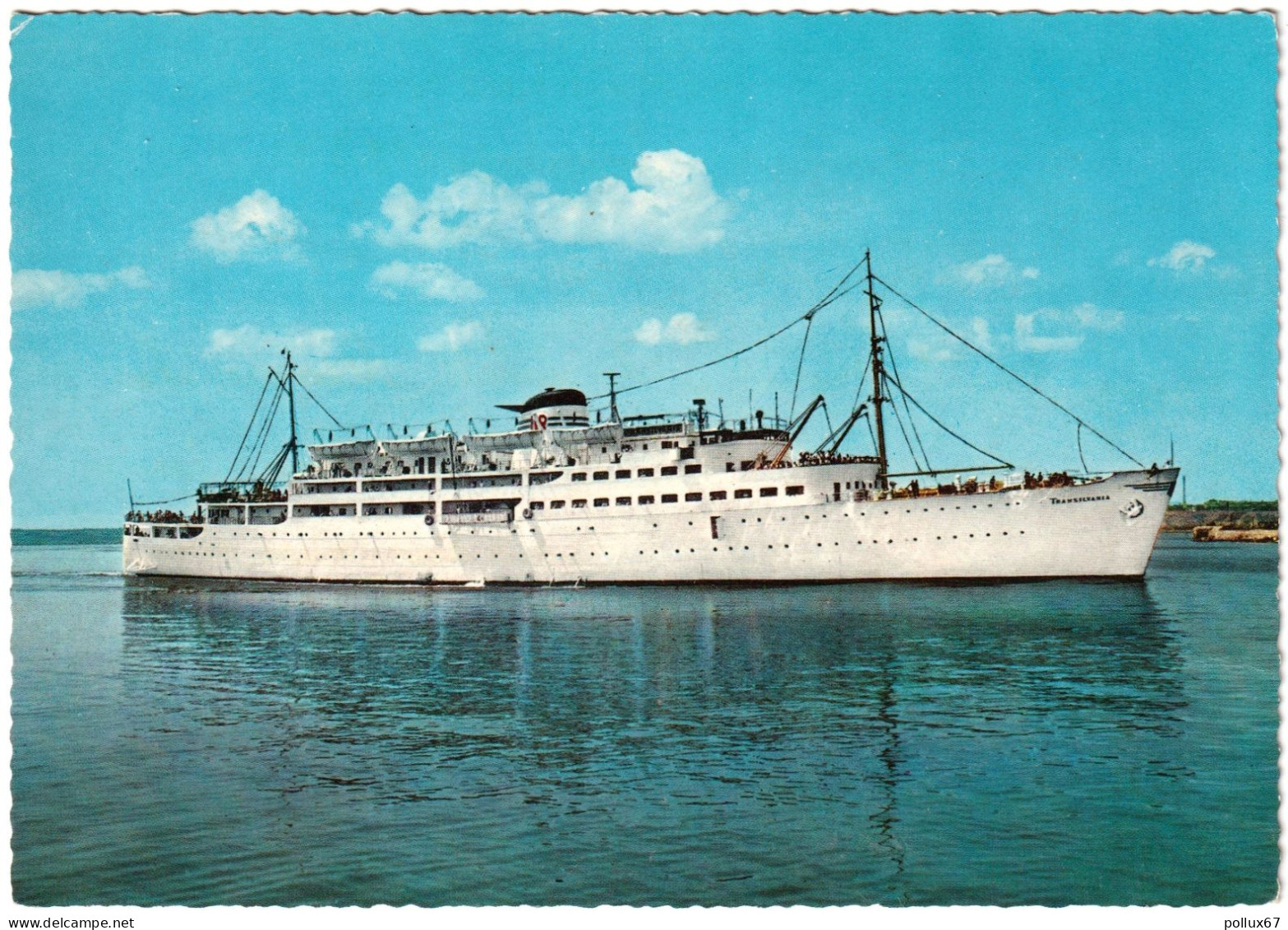 CPSM BATEAUX. PAQUEBOT. ROUMANIE. LA MOTONAVE "TRANSILVANIA" - Steamers