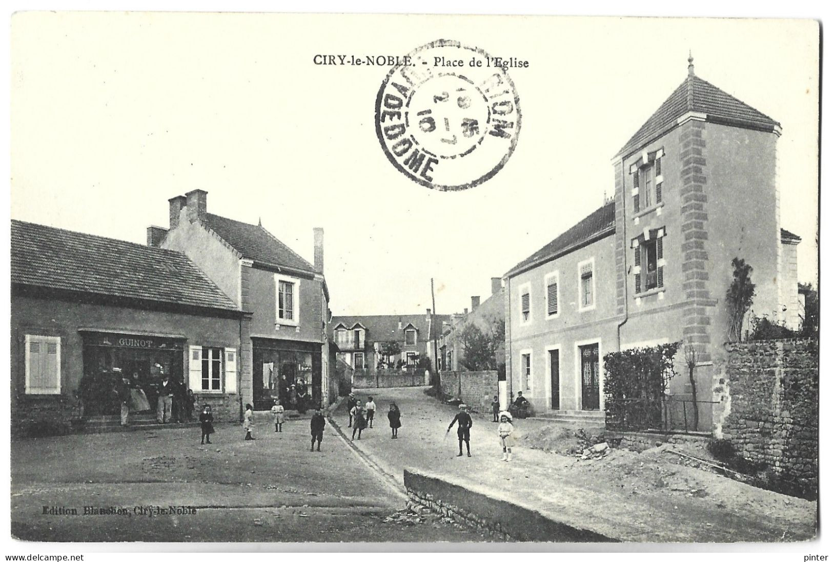 CIRY LE NOBLE - Place De L'Eglise - Autres & Non Classés