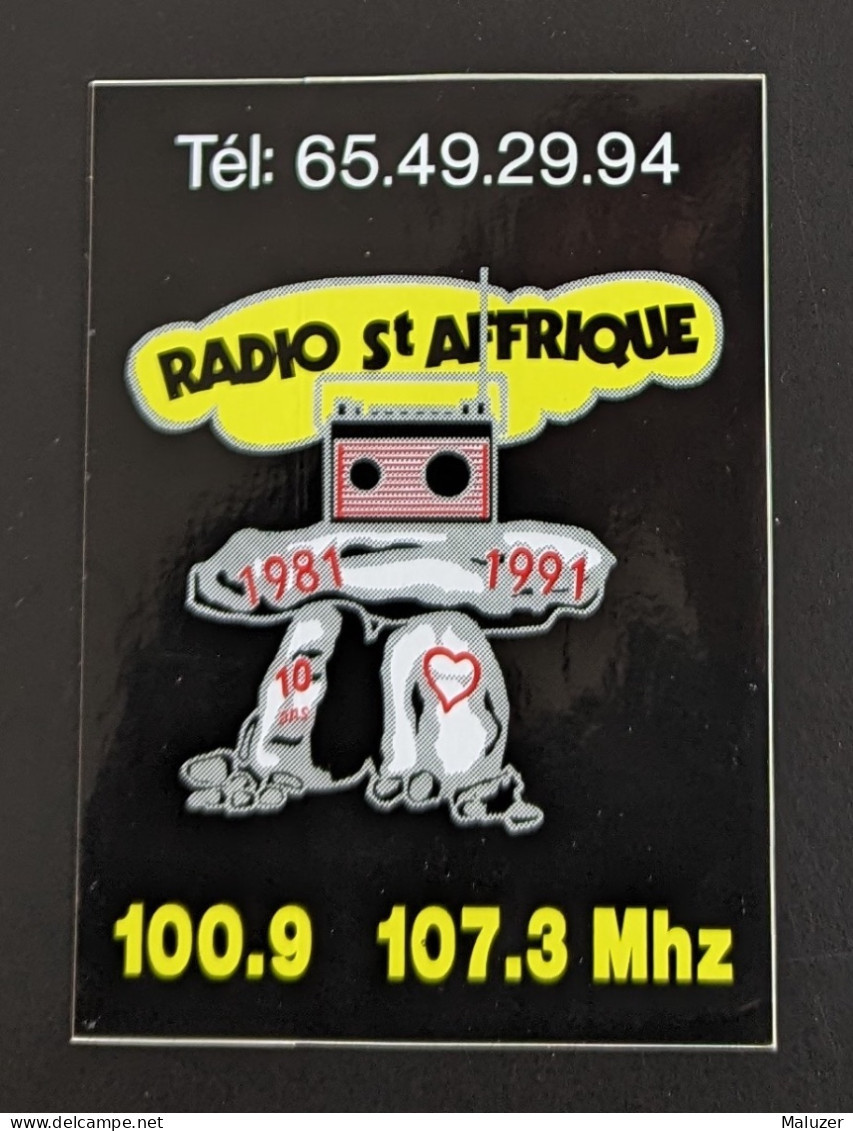 AUTOCOLLANT RADIO ST SAINT AFFRIQUE - 1981 1991 - CRÉÉE EN 1981 - 12 AVEYRON - Stickers