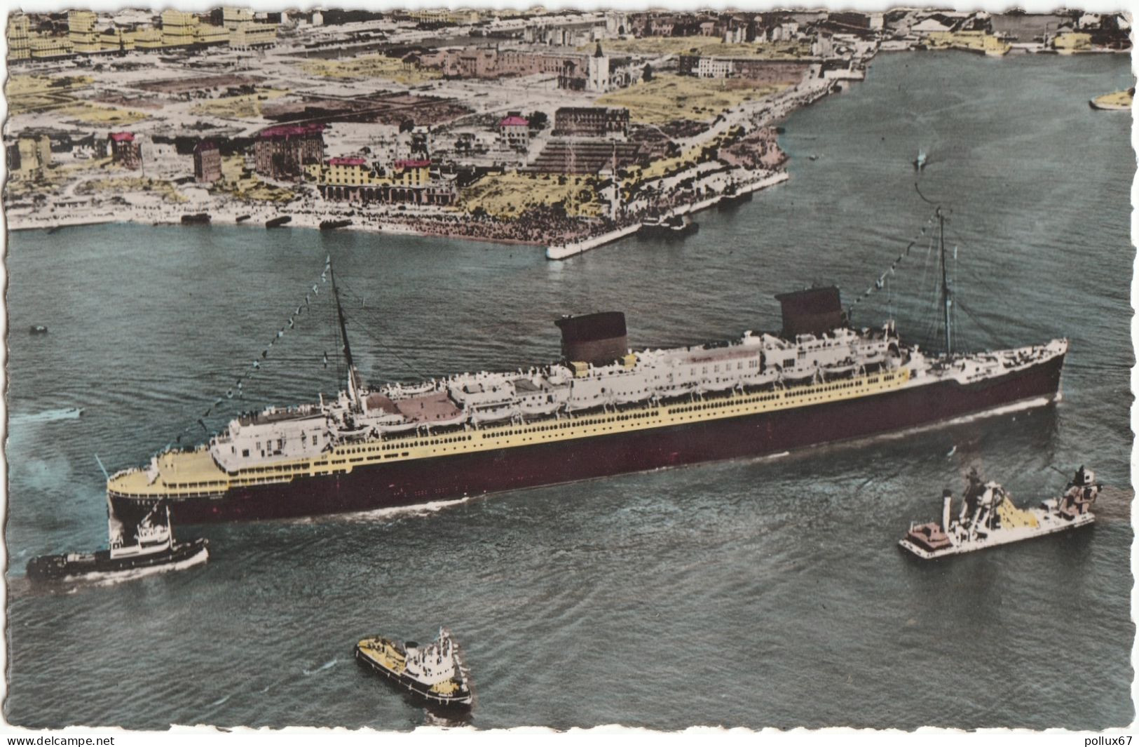 CPSM BATEAUX. PAQUEBOT.  "LIBERTÉ"  -  COMPAGNIE GÉNÉRALE TRANSATLANTIQUE - Steamers