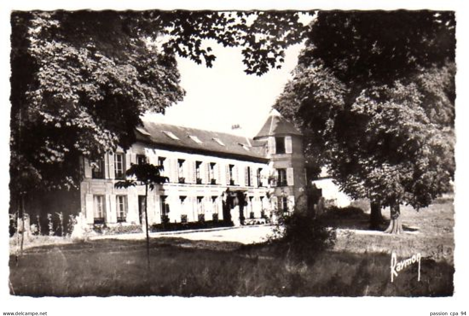 S20-031 Montfermeil - Le Château De Montguichet - Montfermeil