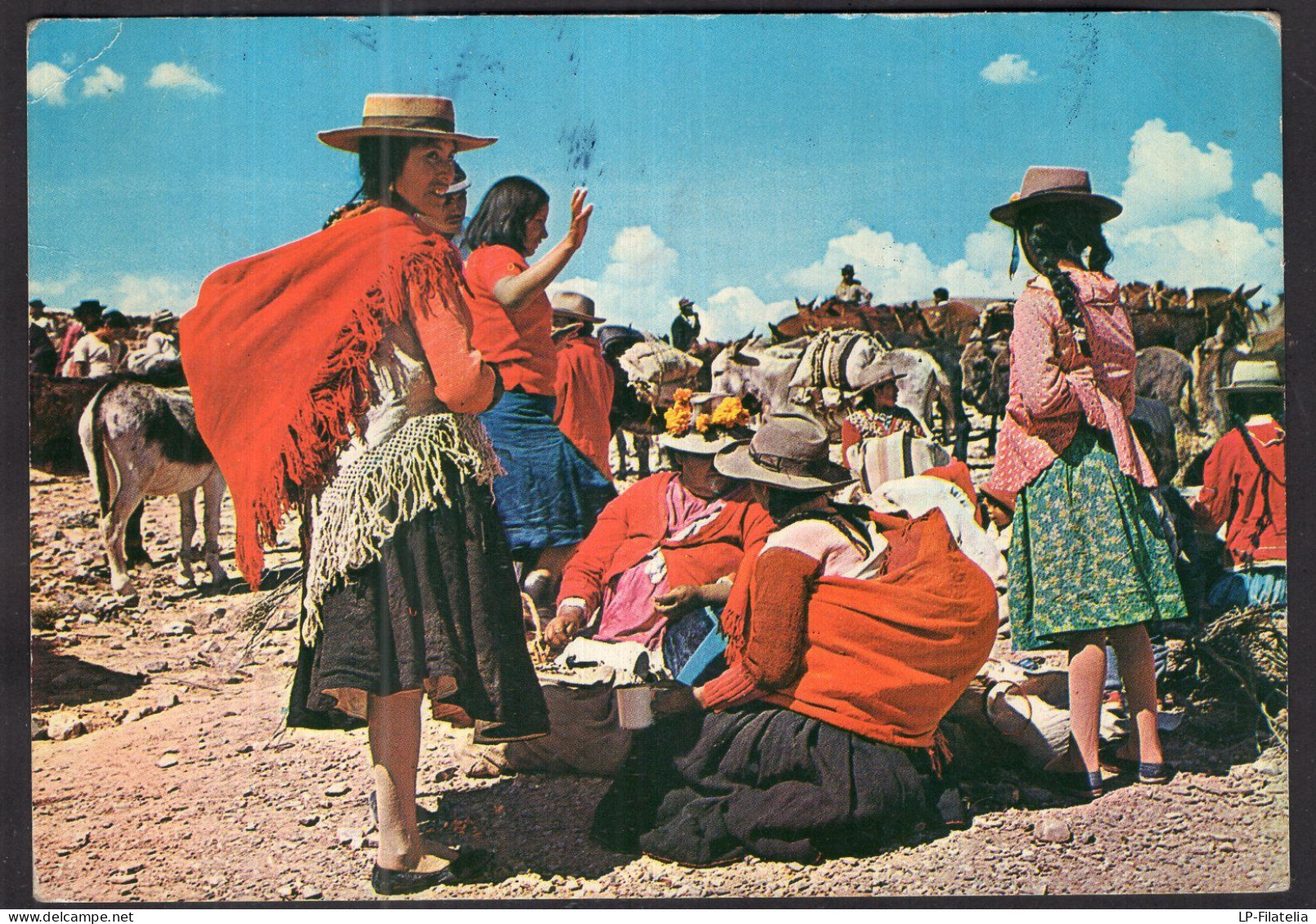 Argentina - Jujuy - Yavi - Mujeres Tipicas En Pintorescos Atavios - Argentina