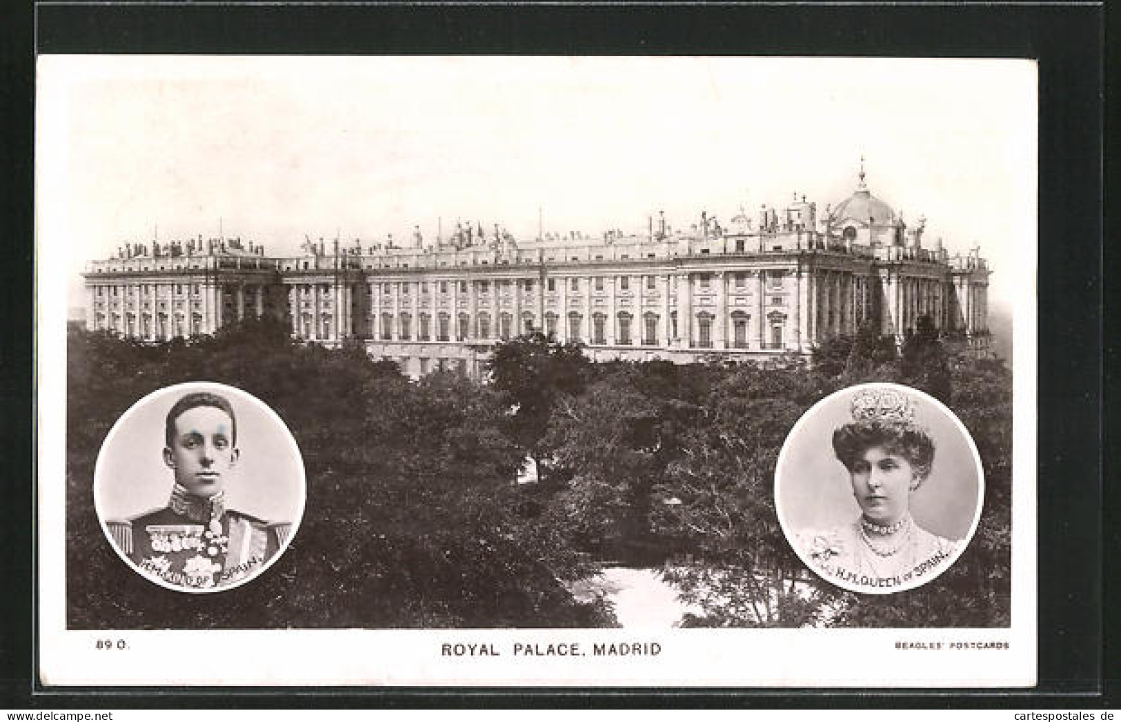 Postal Madrid, Royal Palace, Porträts König Und Königin Von Spanien  - Royal Families