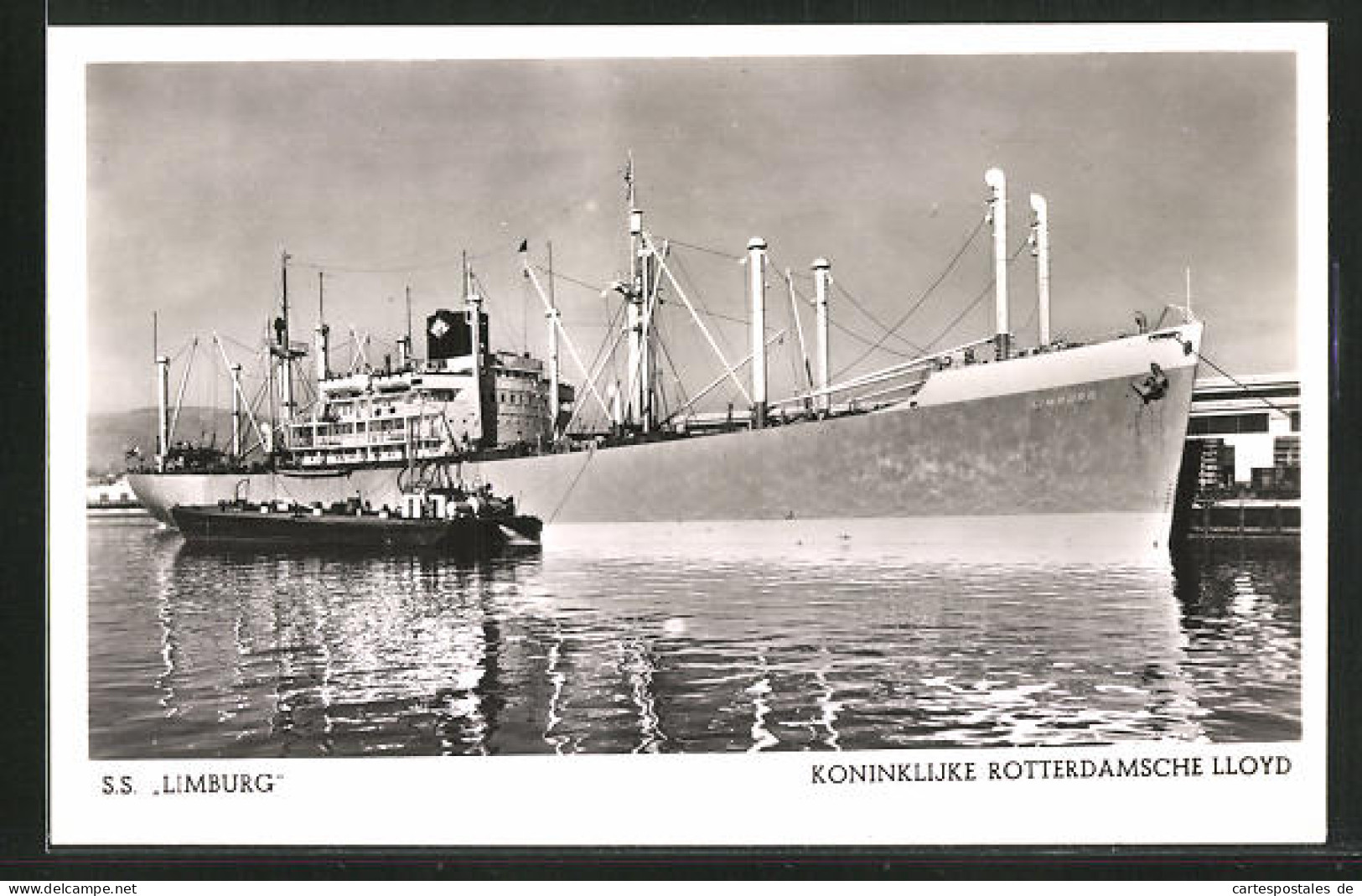 AK S.S. Limburg In Küstennähe  - Commerce