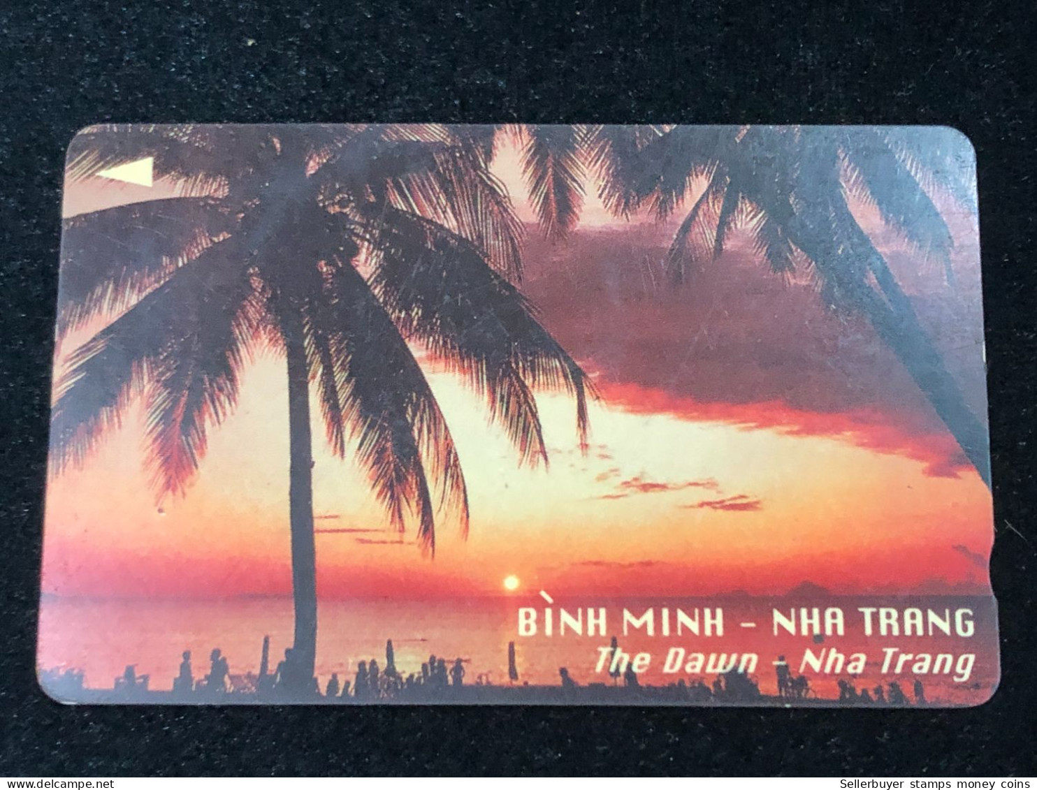 Card Phonekad Vietnam(the Dawn Nha Trang 150 000dong-1994)-1pcs - Viêt-Nam