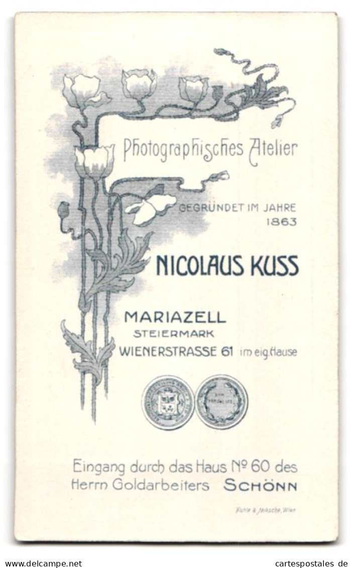 Fotografie Nicolaus Kuss, Mariazell, Wienerstrasse 61, Dame Mit Halskette In Schwarz  - Anonymous Persons