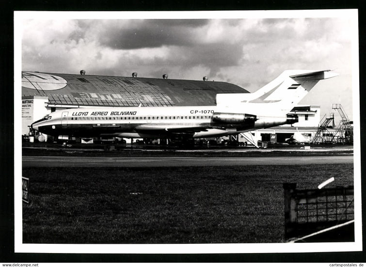 Fotografie Flugzeug Boeing 727, Passagierflugzeug Der Lloyd Aereo Boliviano, Kennung CP-1070  - Luchtvaart