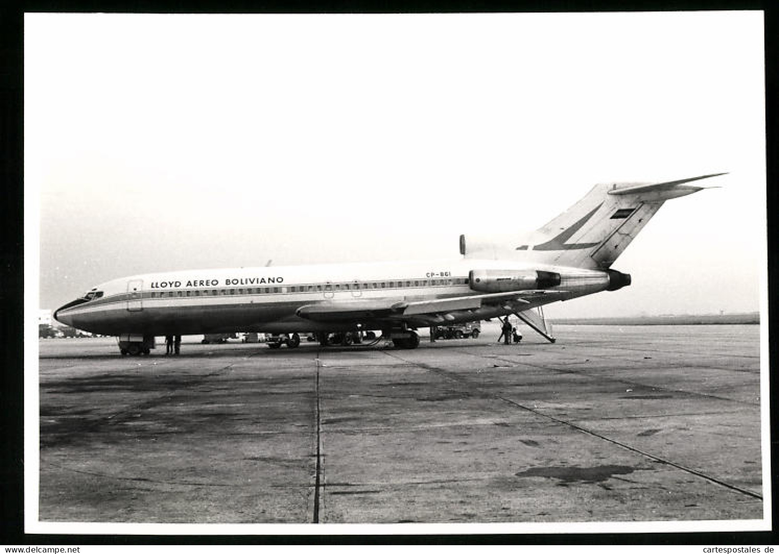 Fotografie Flugzeug Boeing 727, Passagierflugzeug Lloyd Aereo Boliviano, Kennung CP-861  - Luftfahrt