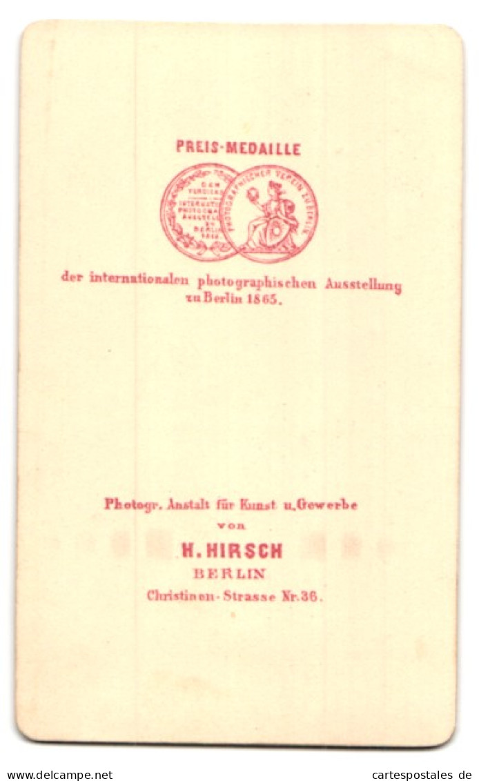 Fotografie H. Hirsch, Berlin, Christinen-Str. 36, Einjährig-Freiwilliger Uffz. In Gardeuniform Stehend Am Sekretär  - Krieg, Militär