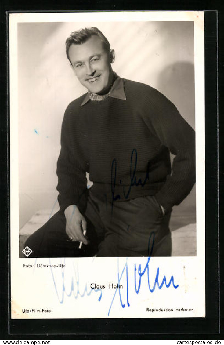 AK Schauspieler Claus Holm Posiert Mit Zigarette, Autograph  - Schauspieler