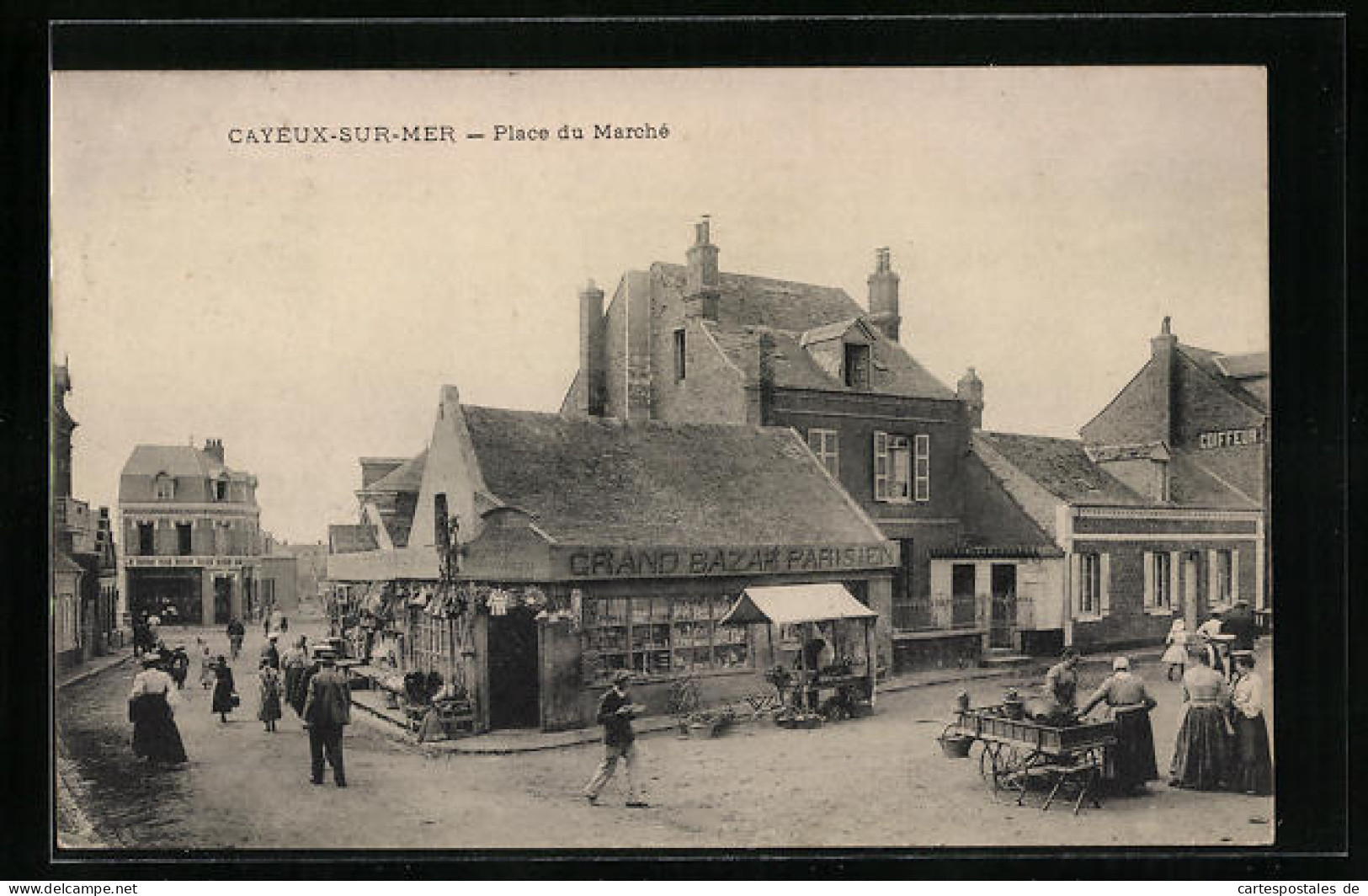 CPA Cayeux-sur-Mer, Place Du Marche  - Cayeux Sur Mer