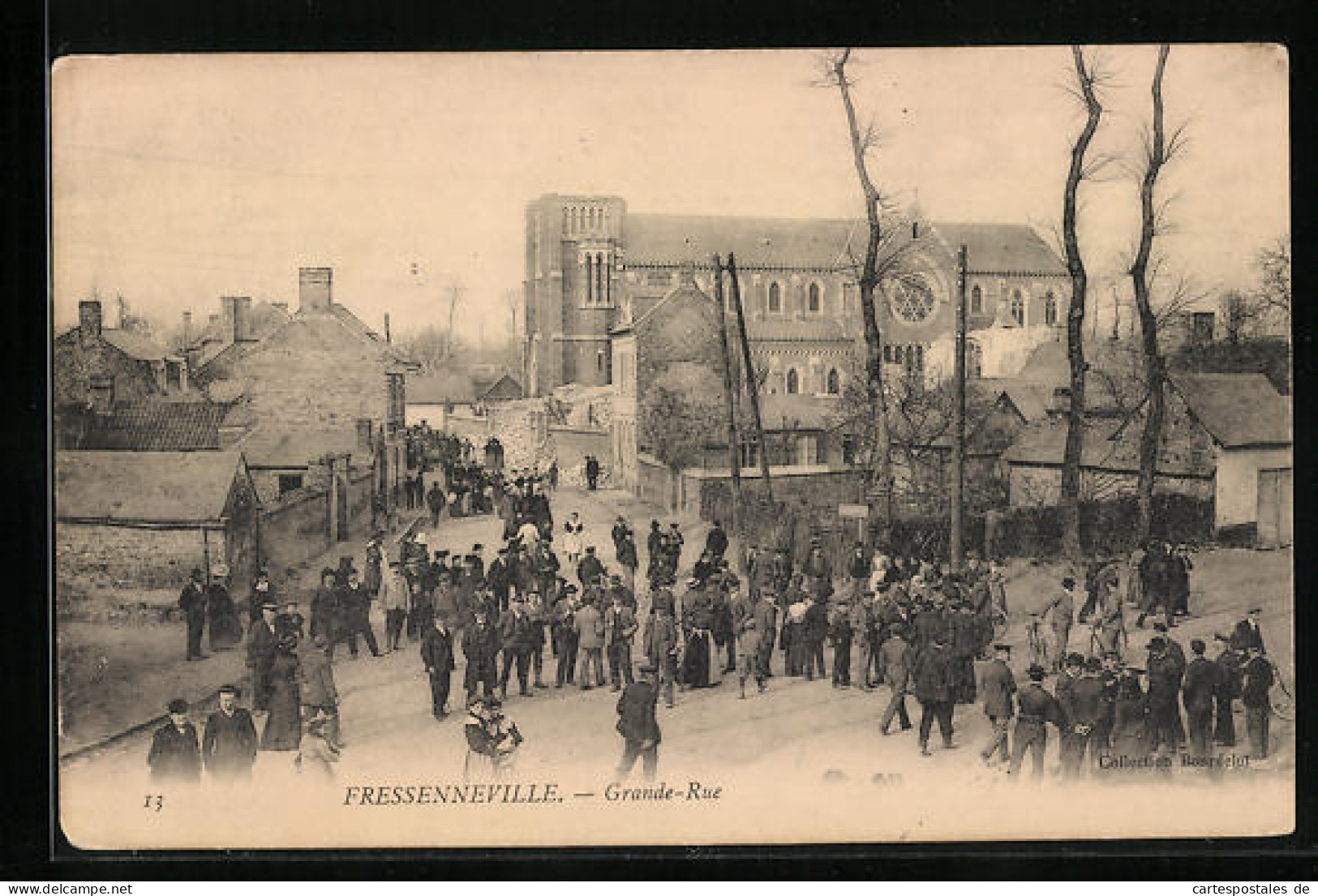 CPA Fressenneville, Grande-Rue, Vue De La Rue  - Otros & Sin Clasificación