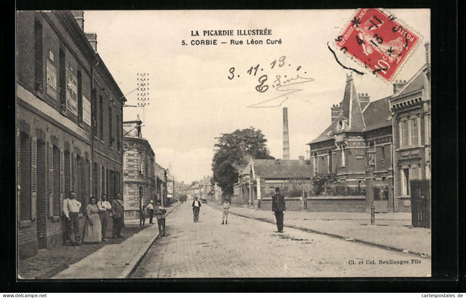 CPA Corbie, Rue Léon Curé, Vue De La Rue  - Corbie