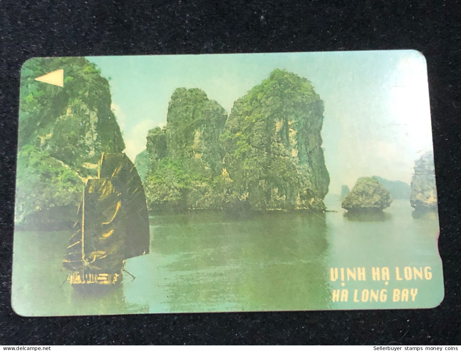 Card Phonekad Vietnam( Ha Long Bay 30 000dong-1995)-1pcs - Vietnam
