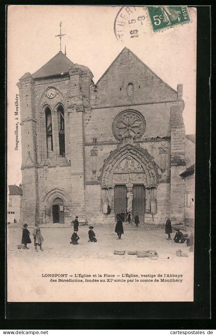 CPA Longpont, L`Église Et La Place  - Other & Unclassified