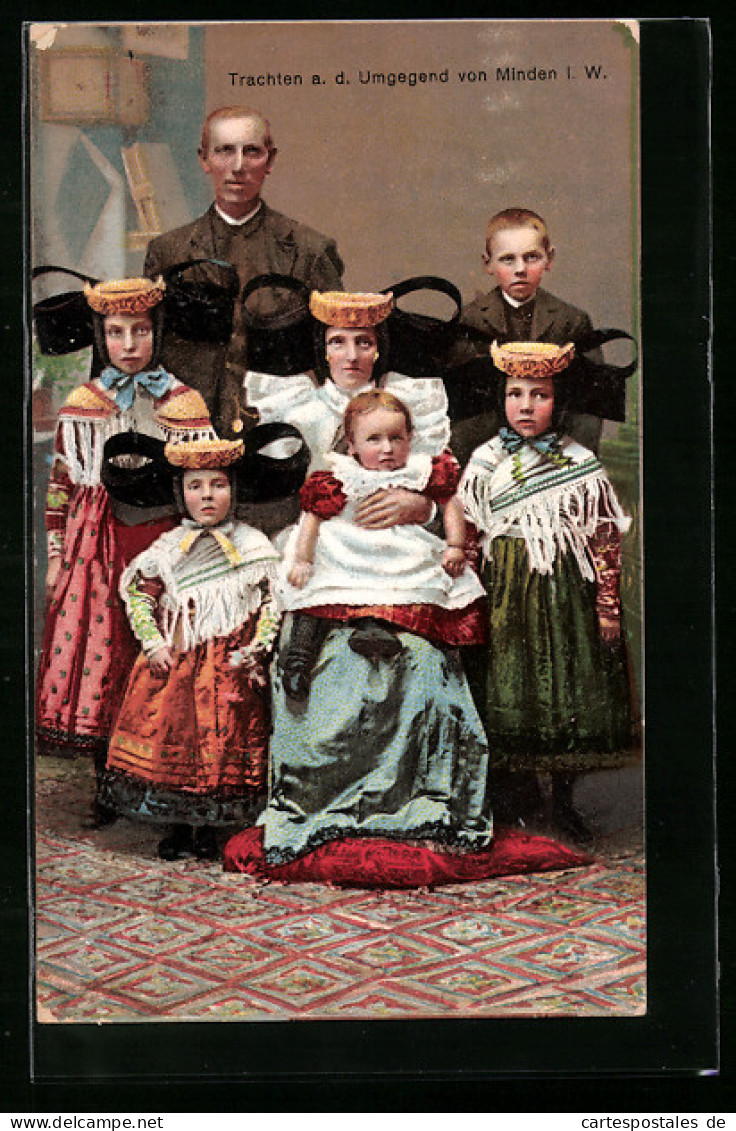 AK Minden I. W., Paar Mit Fünf Kindern In Tracht  - Costumes