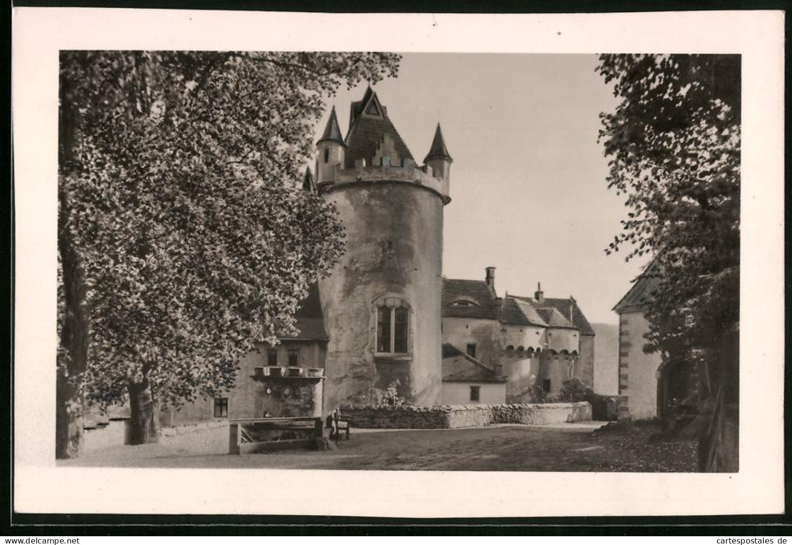 Fotografie Brück & Sohn Meissen, Ansicht Liebstadt I. Sa., Partie Im Schlosshof Des Schloss Kuckuckstein  - Places