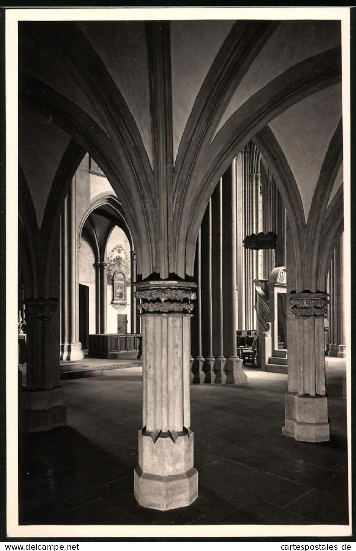 Fotografie Brück & Sohn Meissen, Ansicht Meissen I. Sa., Blick In Das Langhaus Des Dom Mit Säulen  - Places