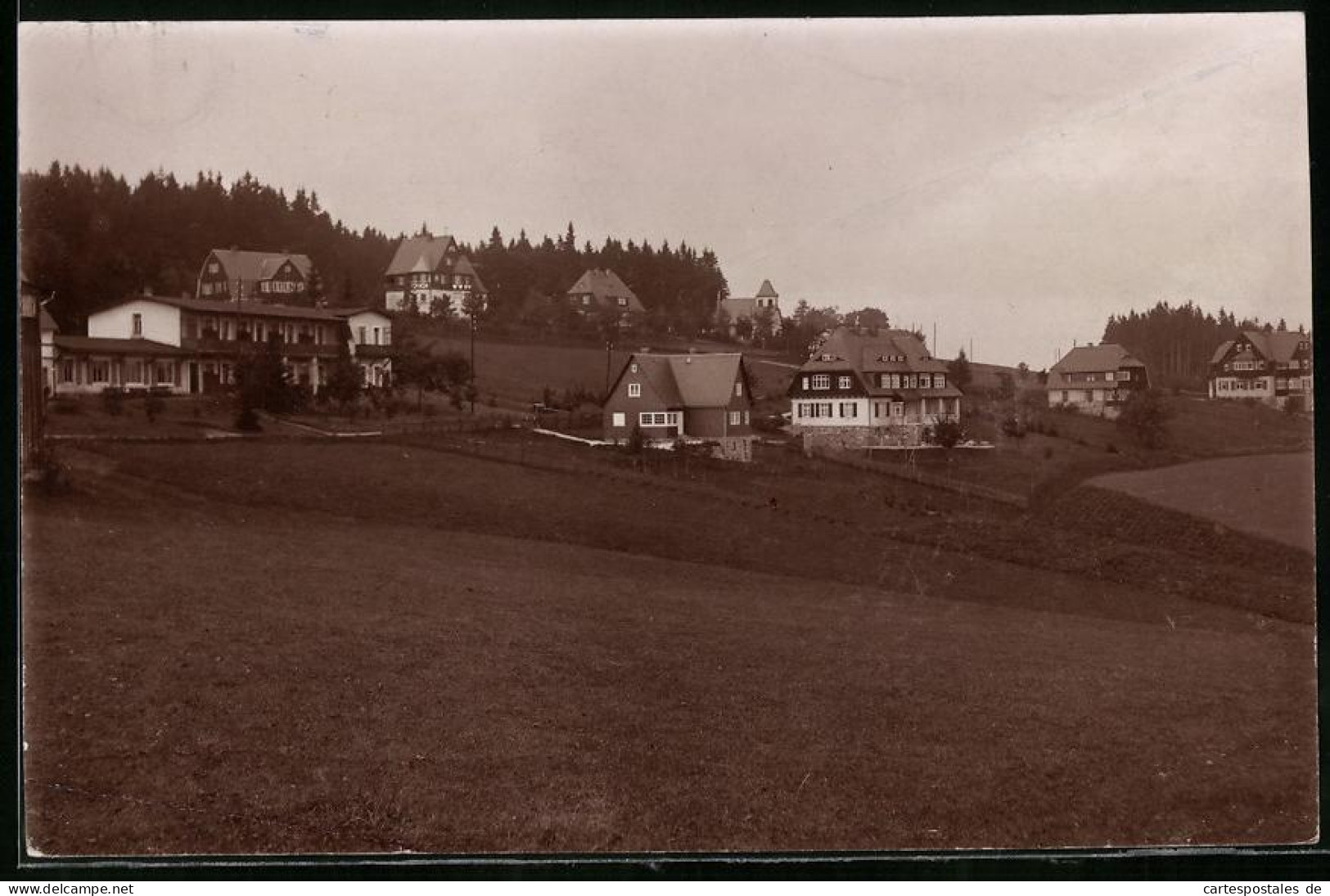 Fotografie Brück & Sohn Meissen, Ansicht Oberbärenburg I. Erzg., Partie Im Ort Mit Hotel Und Wohnhäusern  - Orte