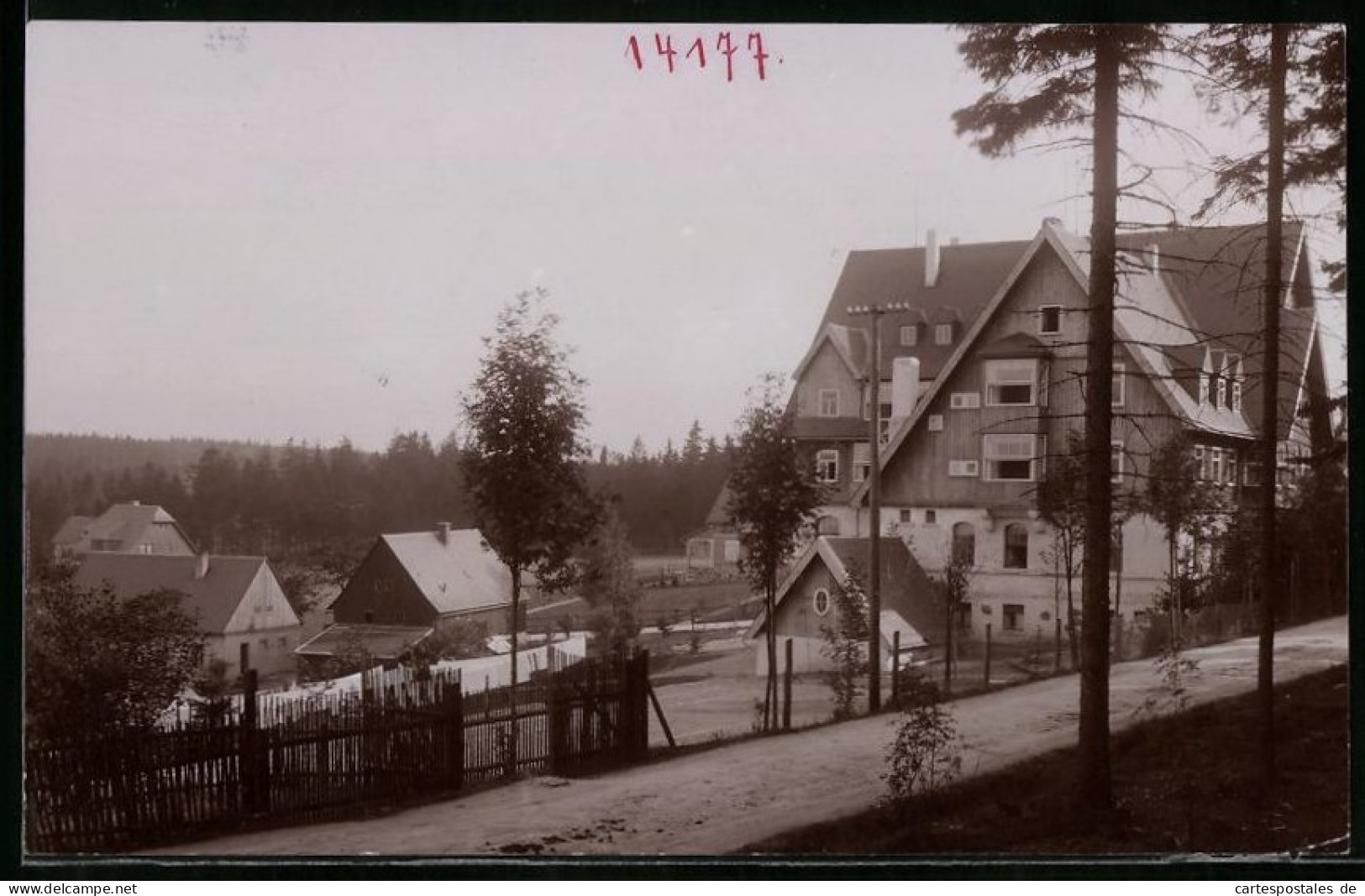 Fotografie Brück & Sohn Meissen, Ansicht Oberbärenburg I. Erzg., Partie Im Ort Am Hotel  - Orte