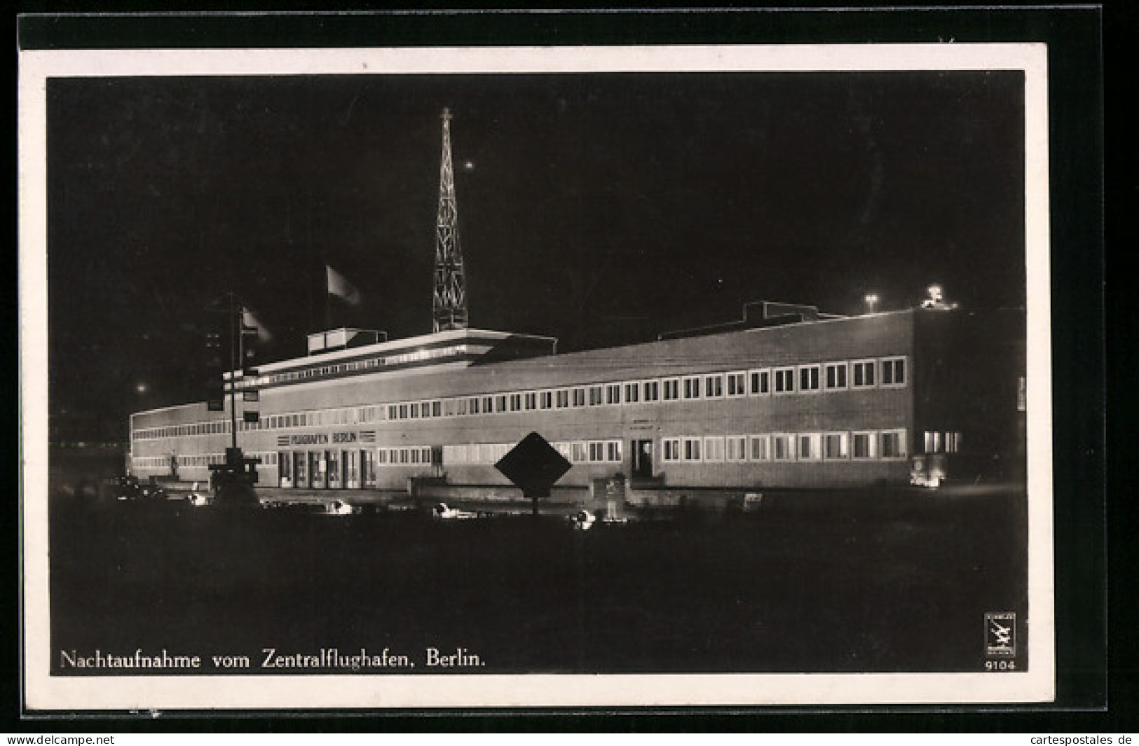 AK Berlin, Nachtaufnahme Vom Zentralflughafen, Tempelhofer Feld, Eingangsgebäude  - Sonstige & Ohne Zuordnung