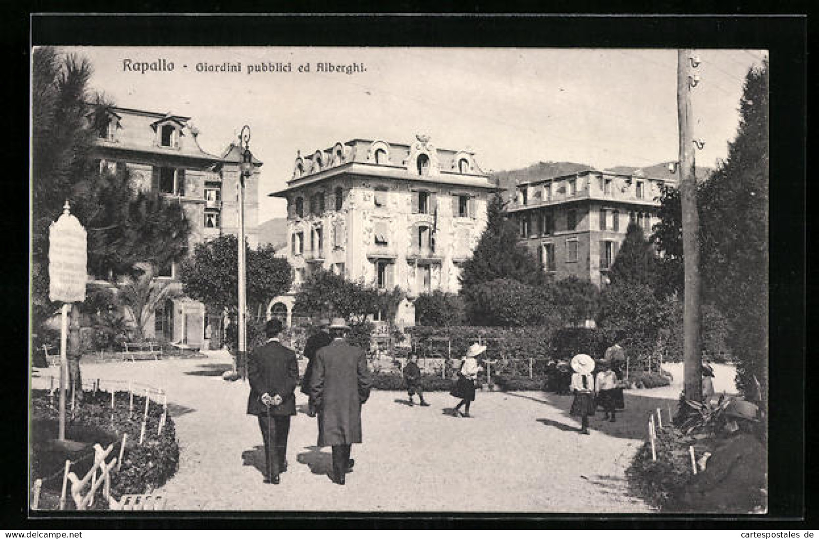 Cartolina Rapallo, Giardini Pubblici Ed Alberghi  - Altri & Non Classificati