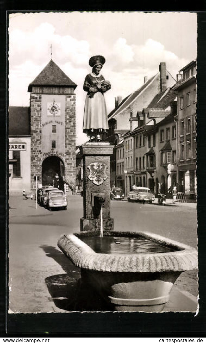 AK Villingen I. Schwarzwald, Alt-Villingerin-Brunnen Und Bickentor  - Sonstige & Ohne Zuordnung