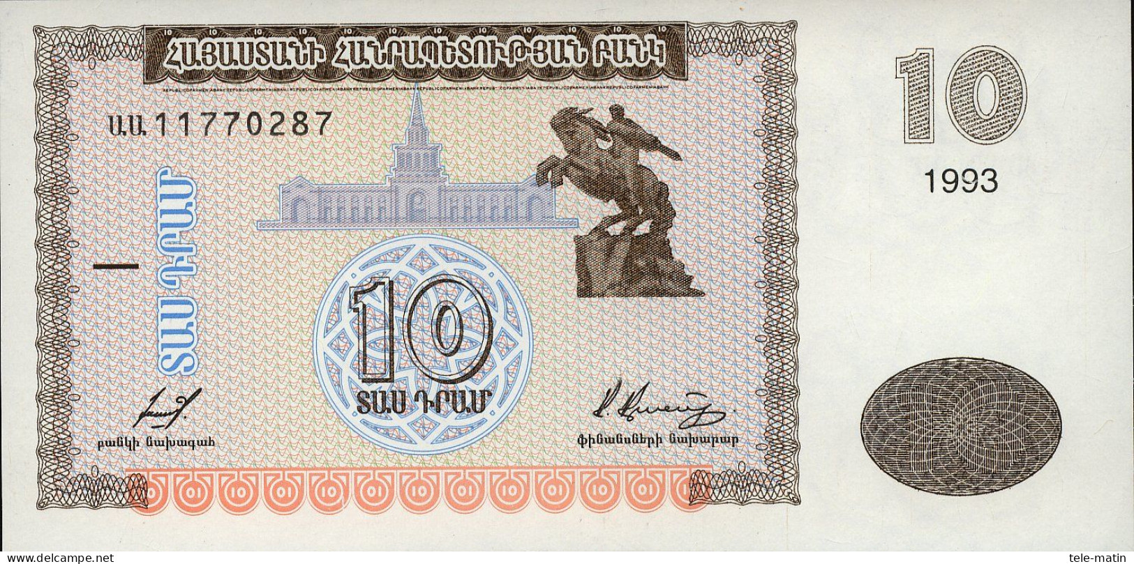 2 Billets De L'Arménie De 10 Et 50 Dram (1993 Et 1998) - Arménie