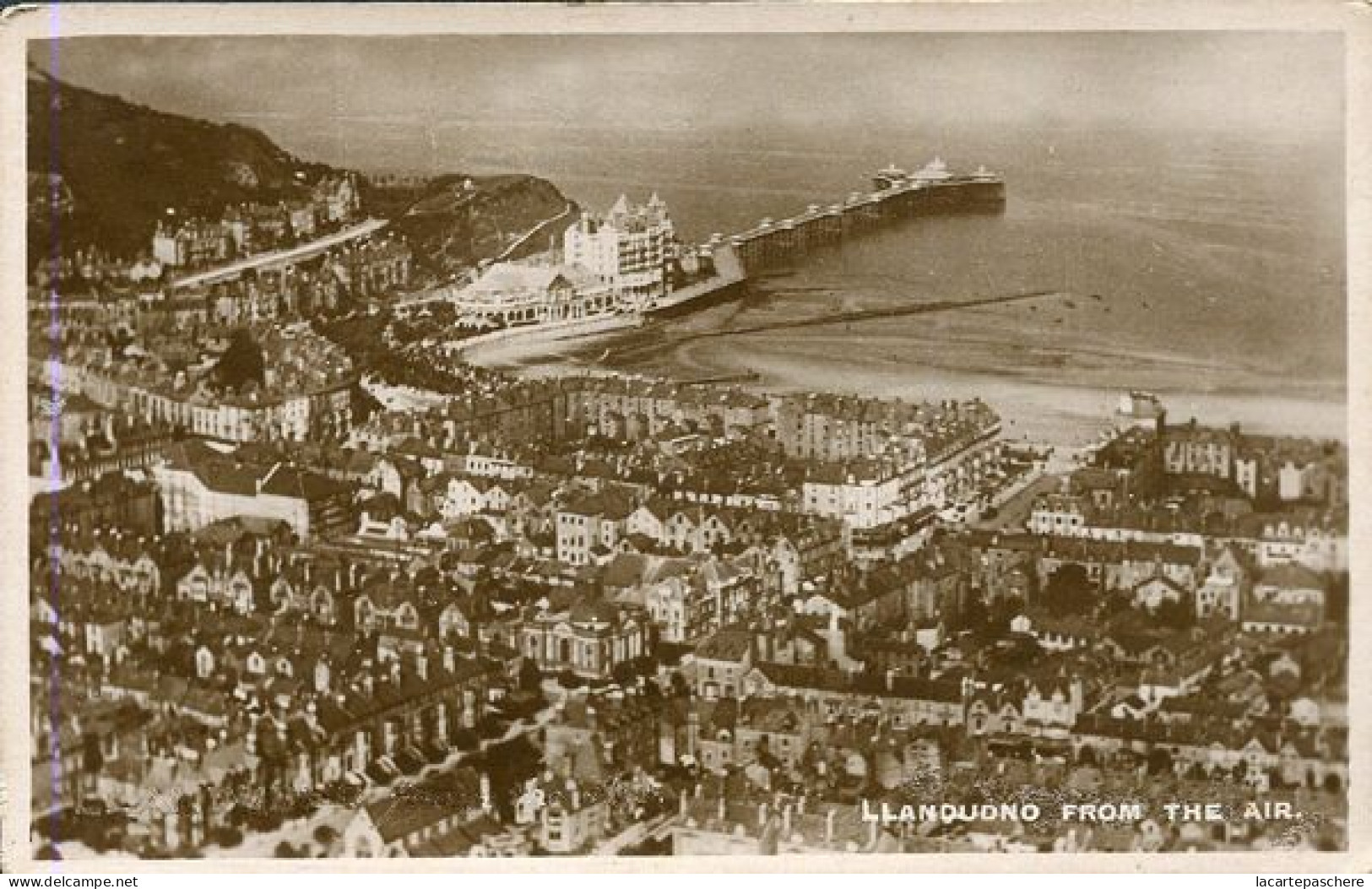 X127872  ROYAUME UNI GREAT BRITAIN WALES PAYS DE GALLES CONWY COUNTY BOROUGH CREUDDYN PENINSULA LLANDUDNO FROM THE AIR - Other & Unclassified