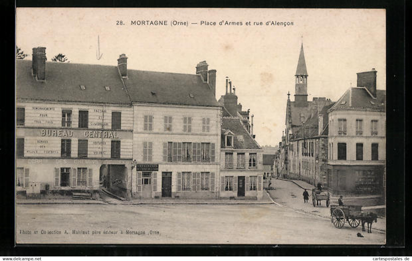 CPA Mortagne, Place D`Armes Et Rue D`Alencon  - Alencon
