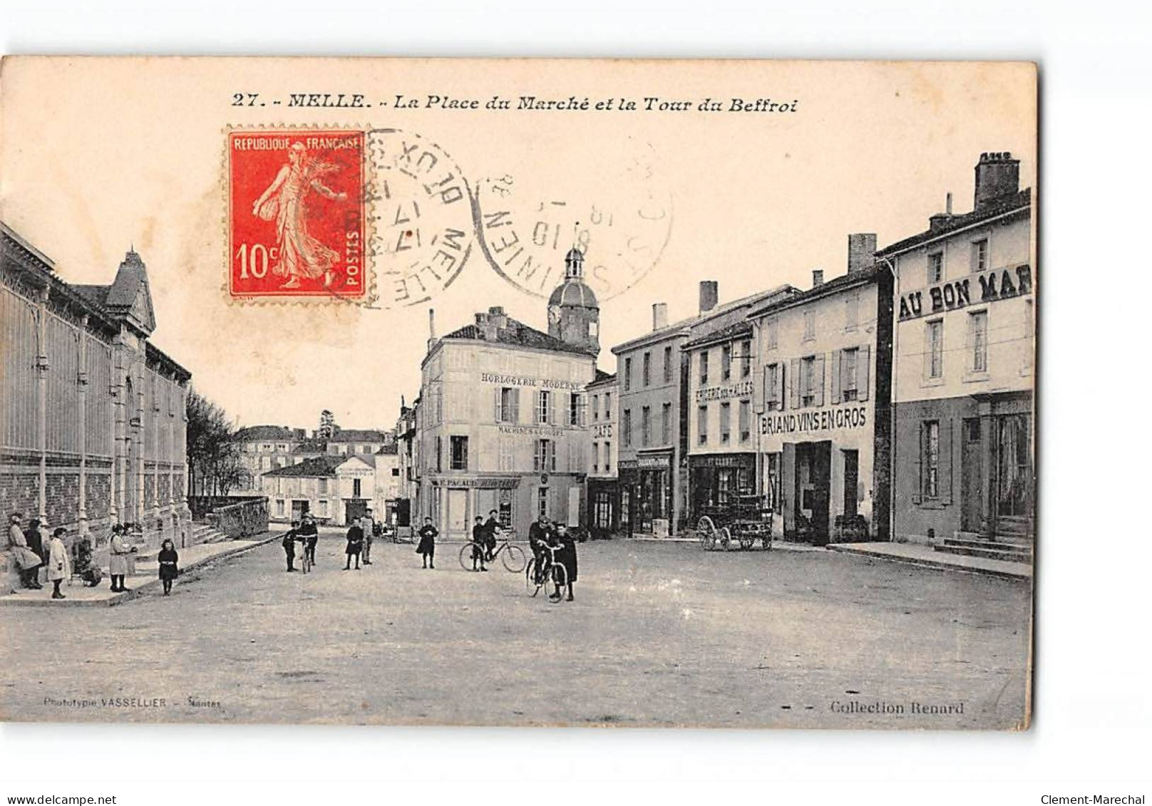 MELLE - La Place Du Marché Et La Tour Du Beffroi - état - Melle