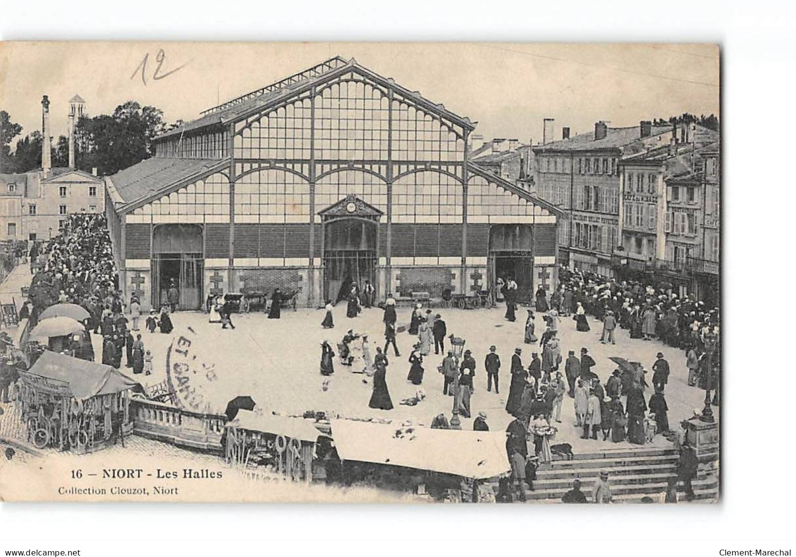 NIORT - Les Halles - Très Bon état - Niort