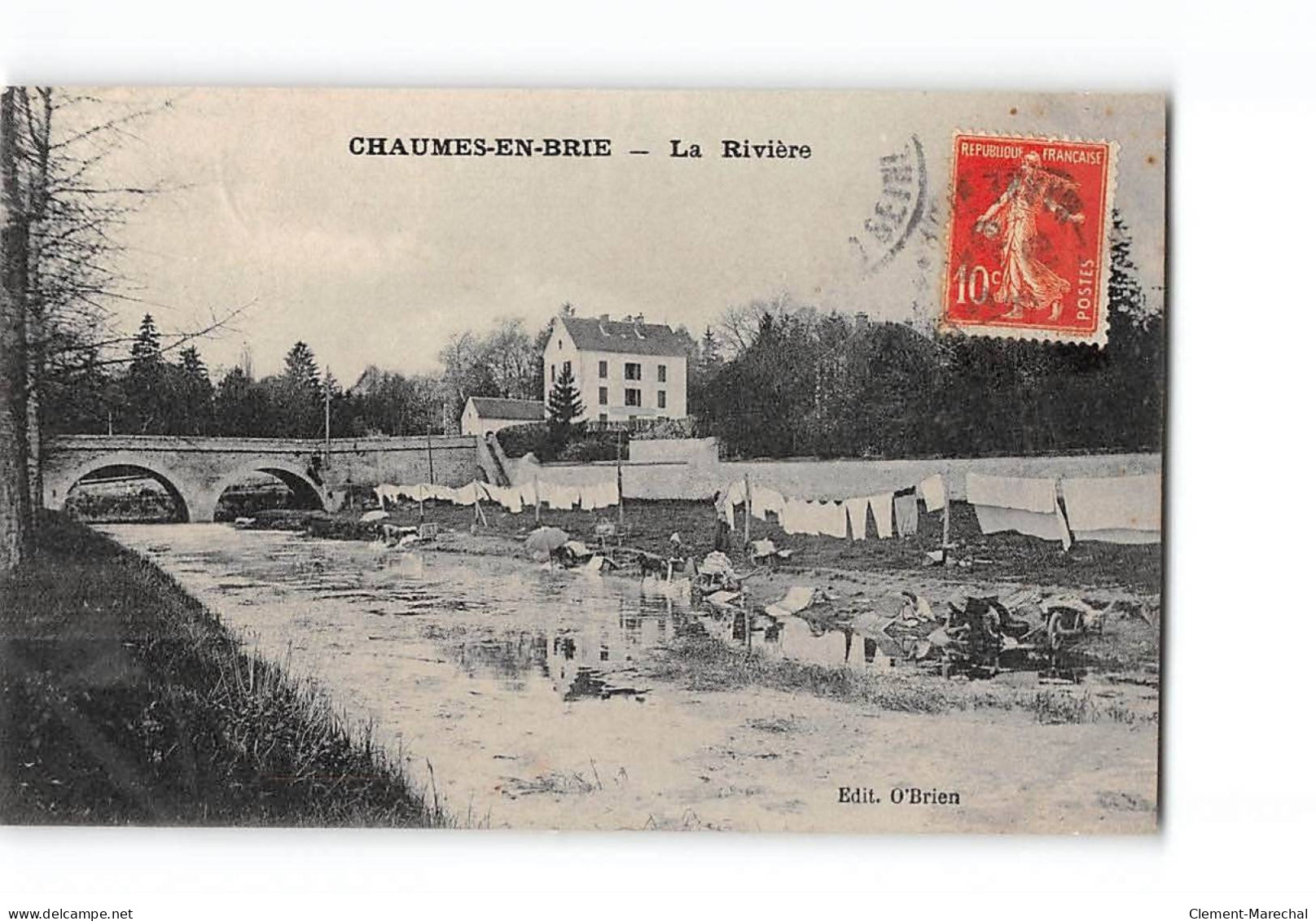 CHAUMES EN BRIE - La Rivière - état - Autres & Non Classés