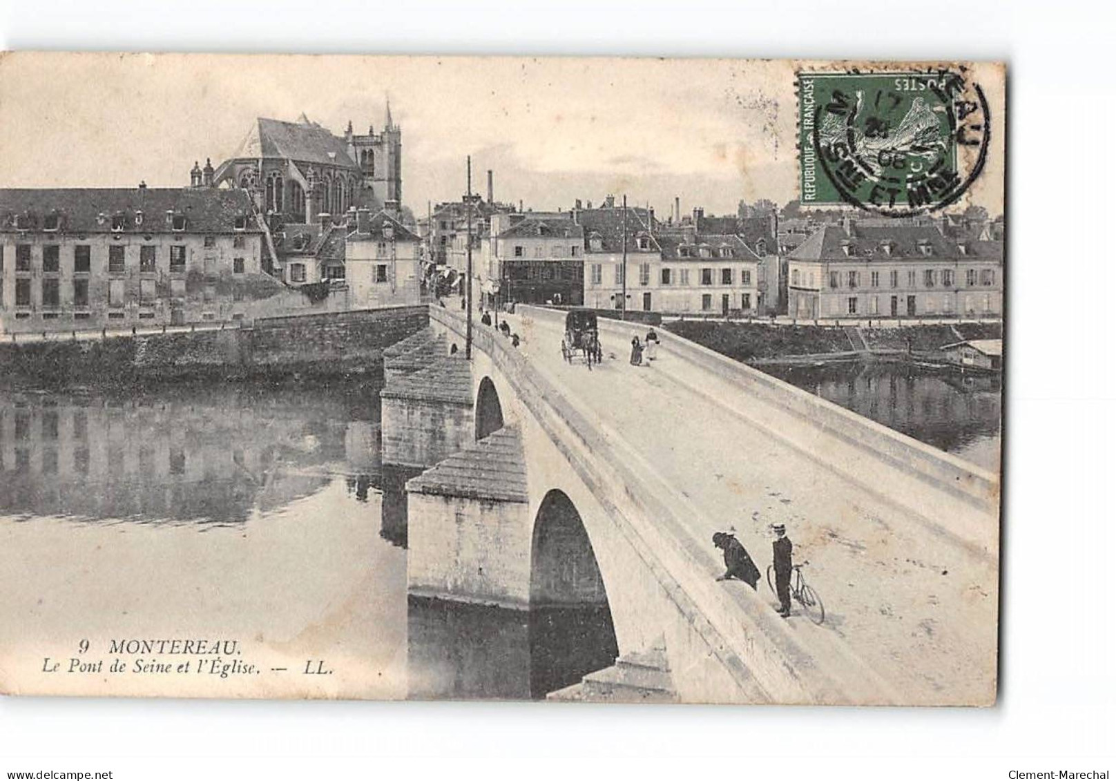 MONTEREAU - Le Pont De Seine Et L'Eglise - Très Bon état - Montereau