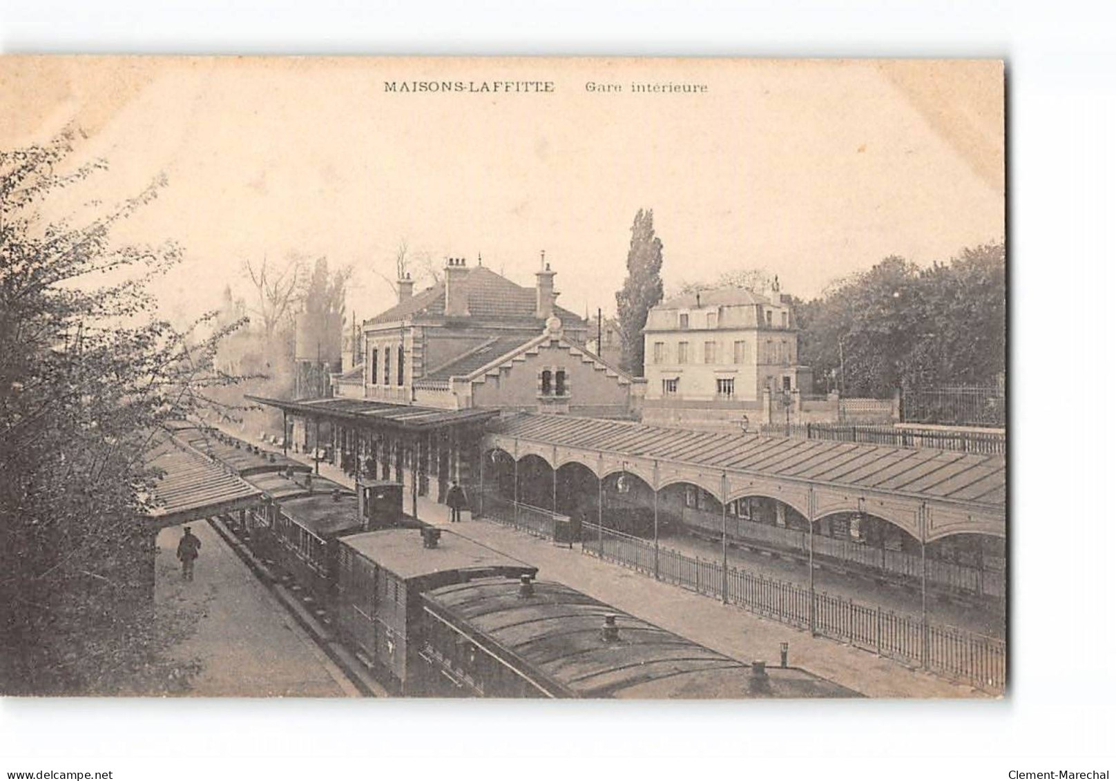 MAISONS LAFFITTE - Gare Intérieure - Très Bon état - Maisons-Laffitte