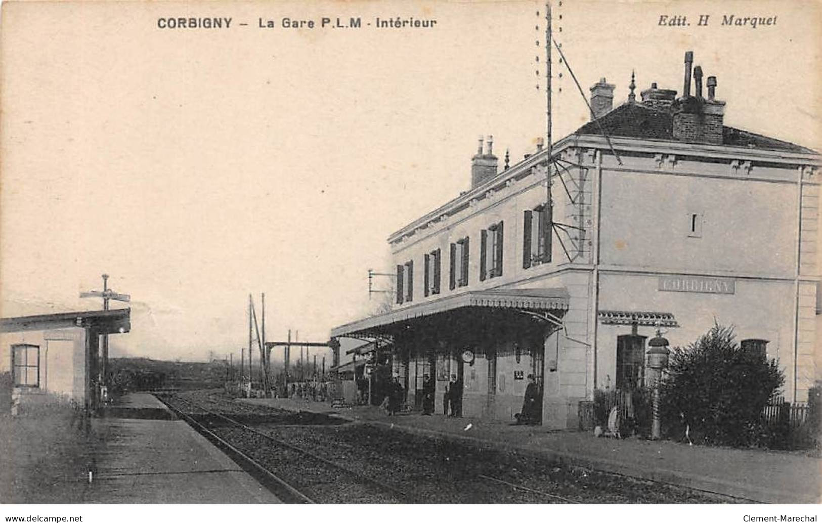 CORBIGNY - La Gare PLM - Intérieur -.état - Corbigny