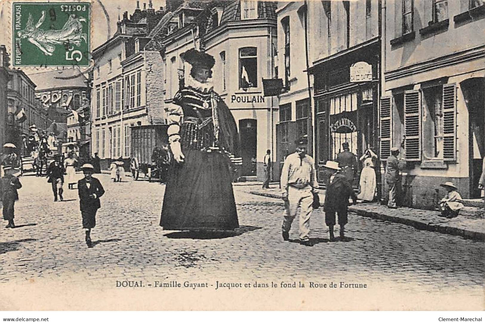 DOUAI - Famille Gayant - Jacquot Et Dans Le Fond La Route De Fortune - Très Bon état - Douai