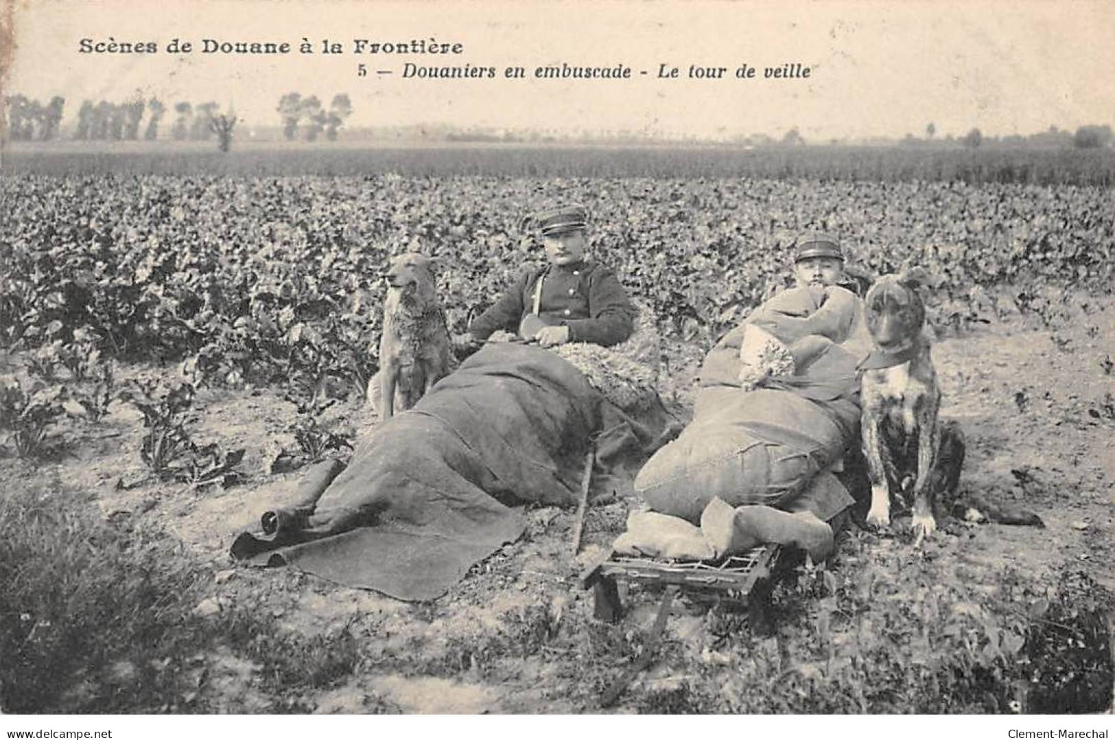 Scènes De Douane à La Frontière - Douaniers En Embuscade - Le Tour De Veille - Très Bon état - Other & Unclassified